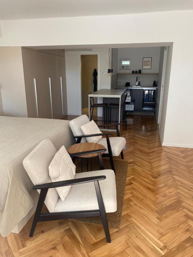 Apartments Nikval 罗维尼 外观 照片