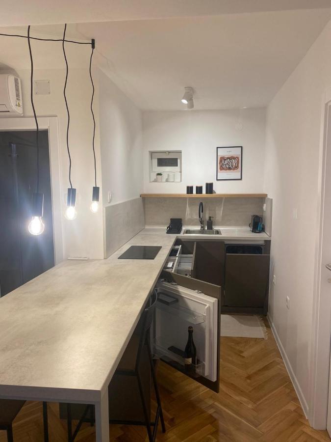 Apartments Nikval 罗维尼 外观 照片